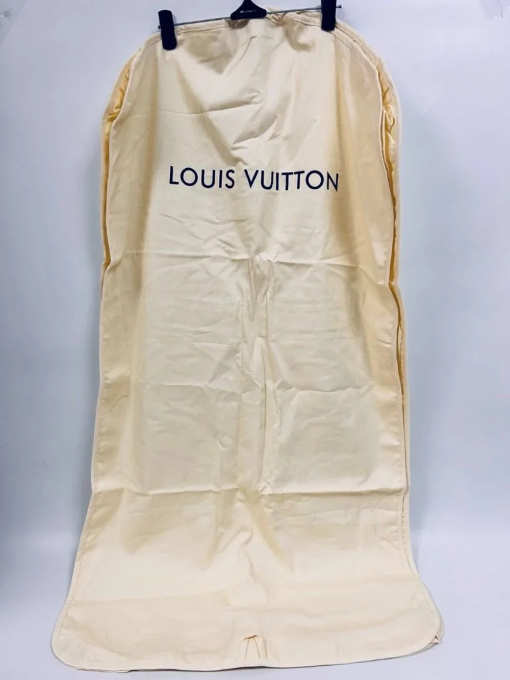 Pre-owned LOUIS VUITTON bGarment Dust Cover for Coats Suits Down Jackets